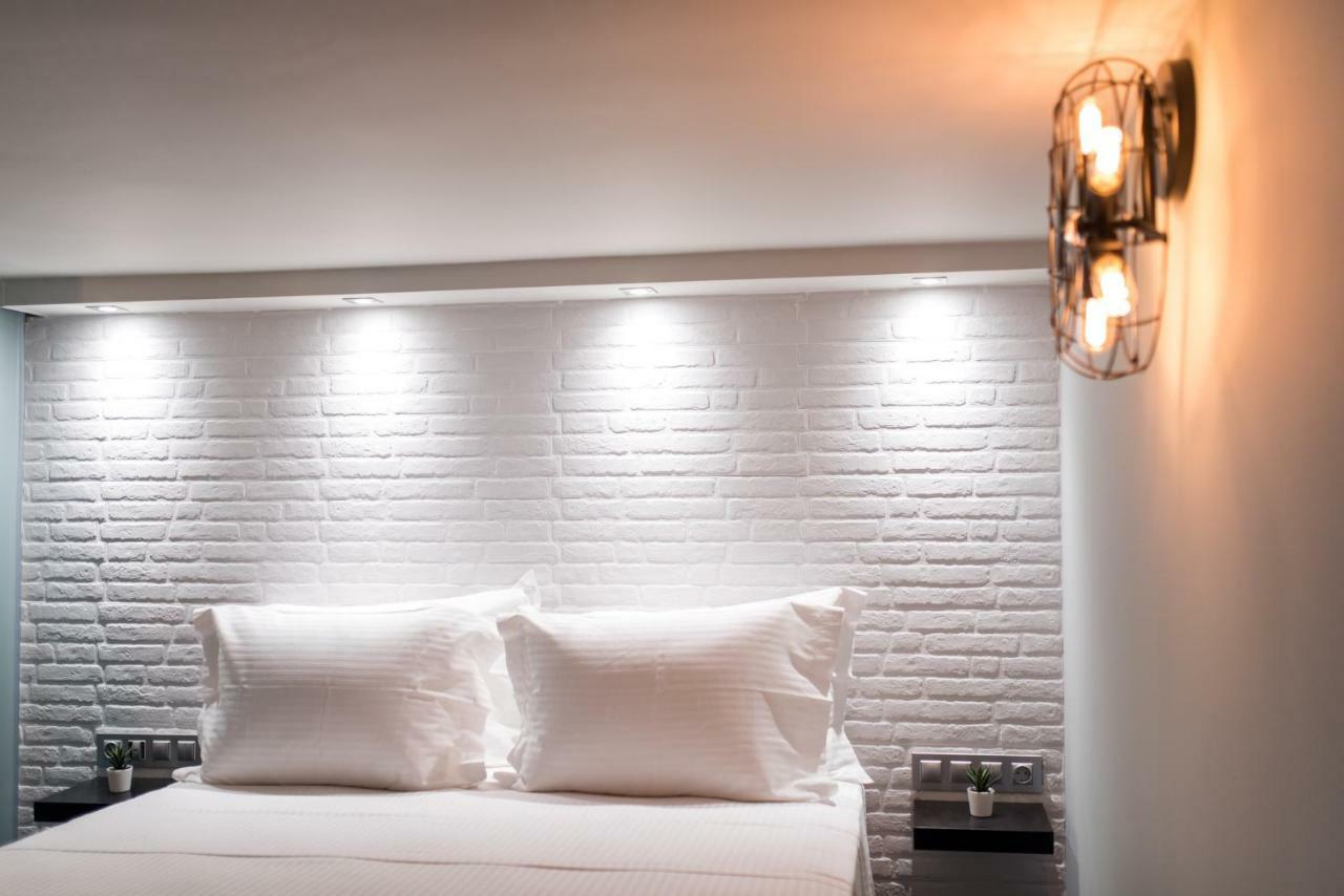 Oinoelia Luxury Suites & Residence 포토스 외부 사진