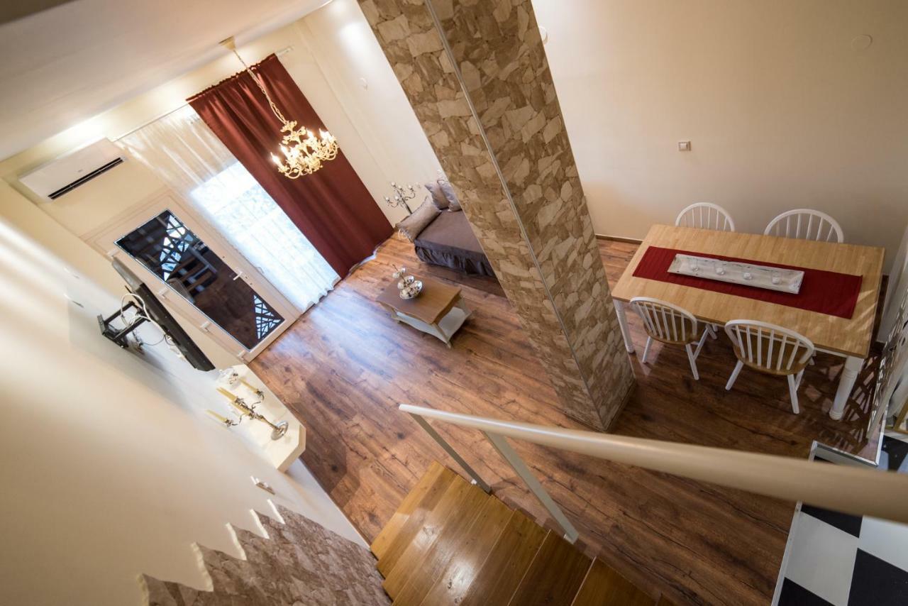 Oinoelia Luxury Suites & Residence 포토스 외부 사진