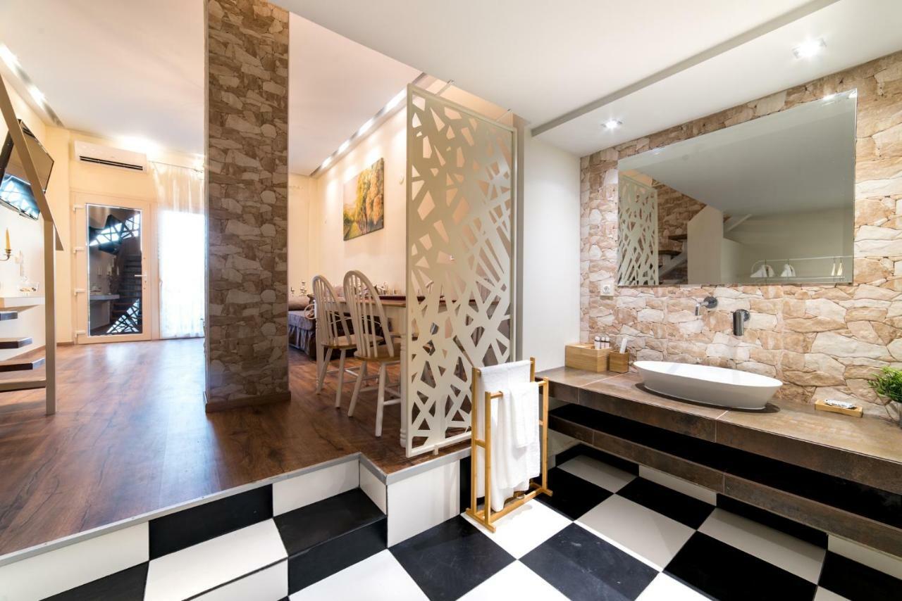 Oinoelia Luxury Suites & Residence 포토스 외부 사진